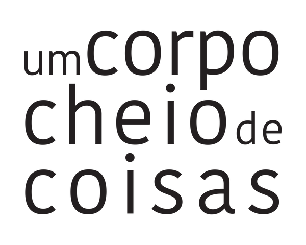 um corpo cheio de coisas